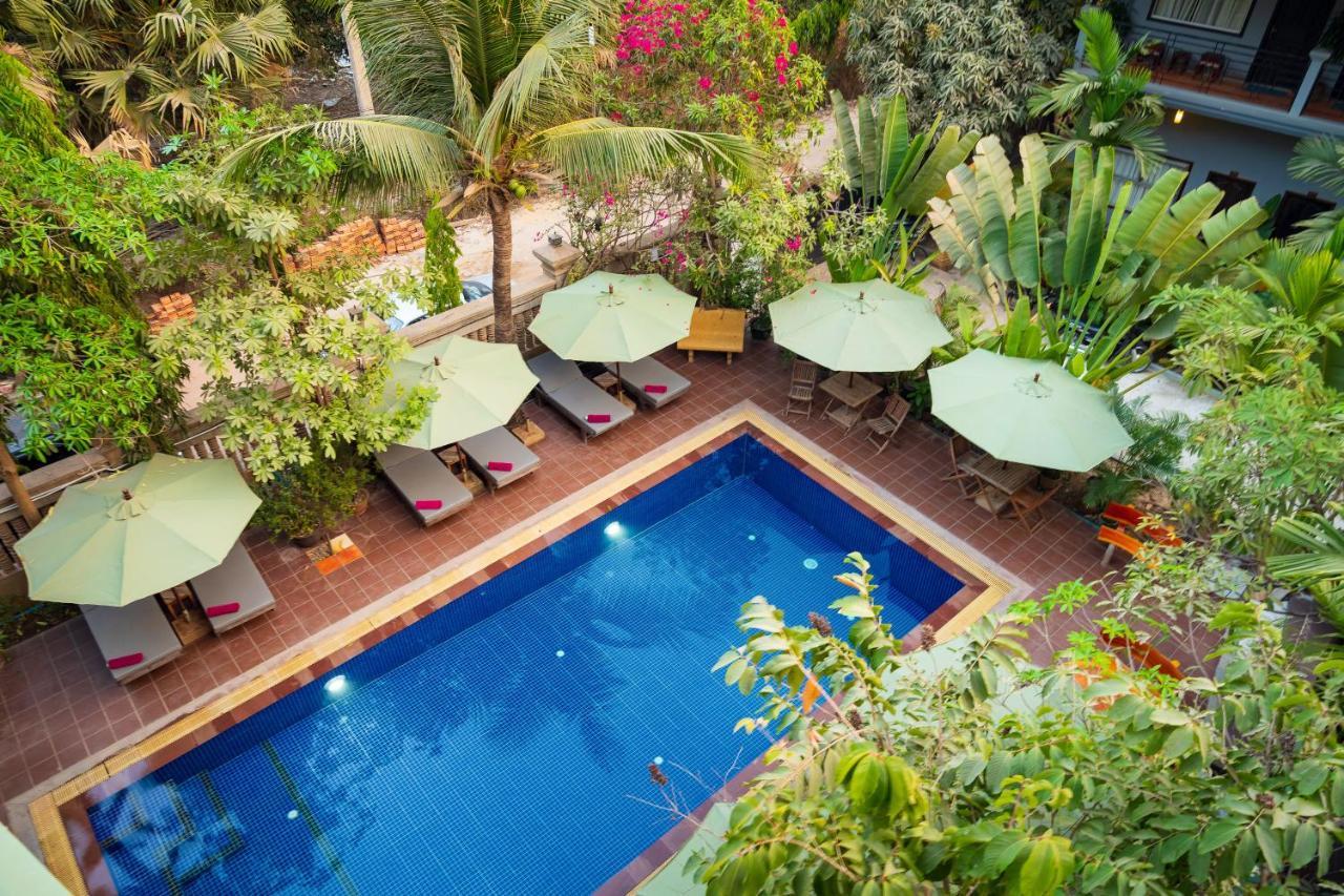 Reveal Angkor Hotel Сіємреап Екстер'єр фото